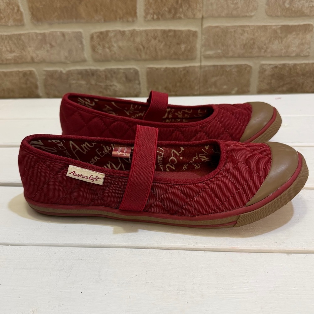 American Eagle Quilted Mary Jane Flats Red Canvas Shoes Women’s Size 8 EU 40